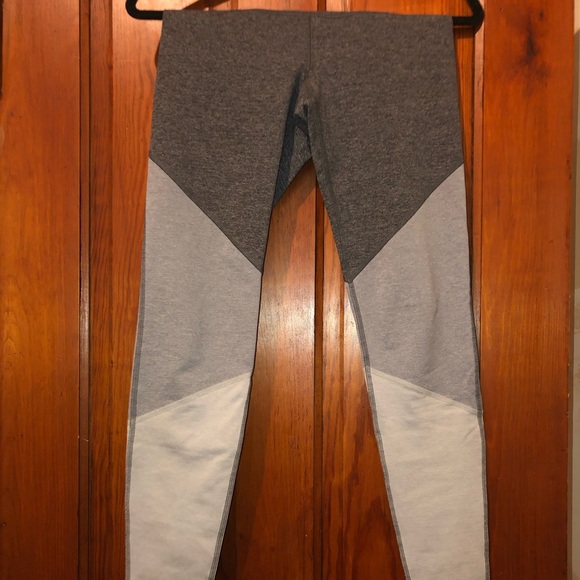 NWOT Old Navy Leggings - Picture 1 of 2